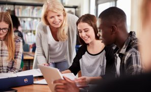 How to maintain a positive attitude at work